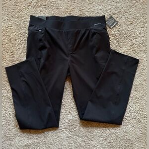 NWT Women’s Eddie Bauer Active Slim Pull-on Pants